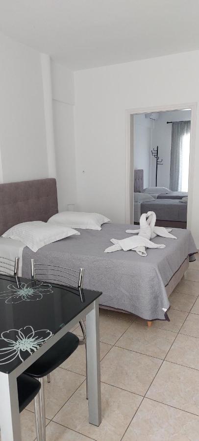 Villa Tania R Firostefani Esterno foto